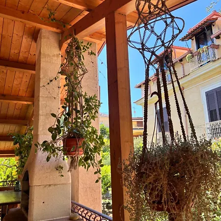 Villino Troccoli, Alice Apartment